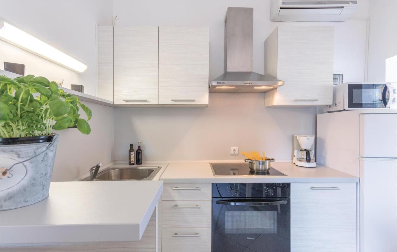 Amazing Apartment In Medulin With Wifi エクステリア 写真