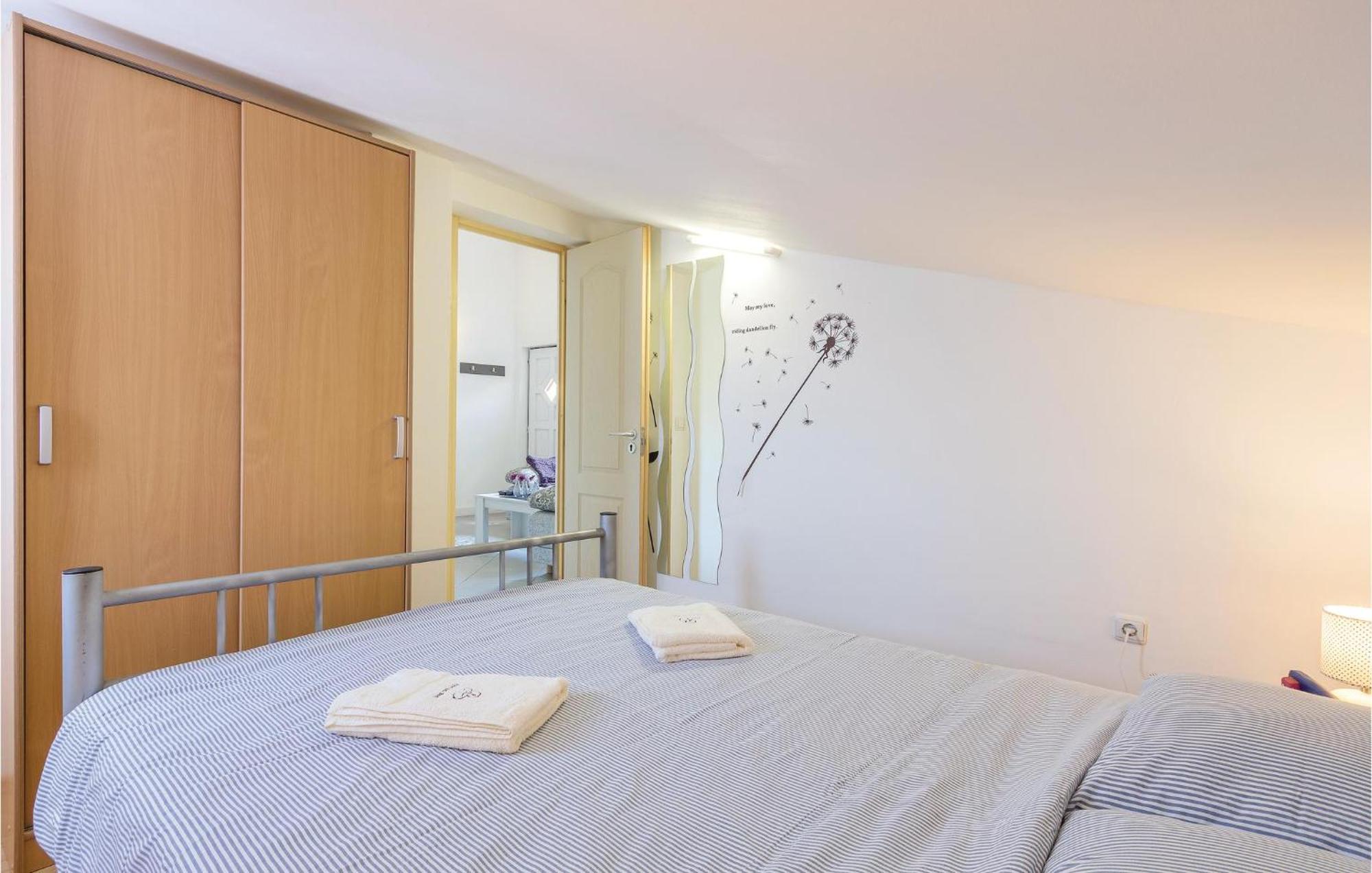 Amazing Apartment In Medulin With Wifi エクステリア 写真